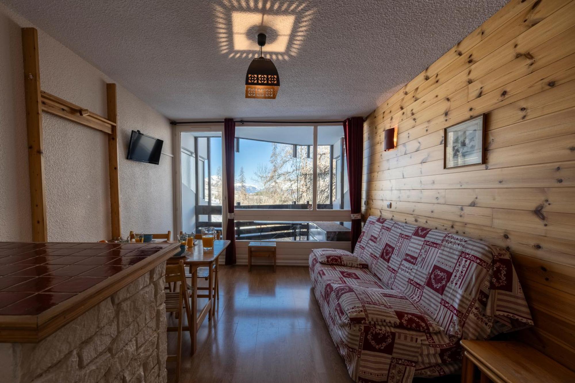 Doux Crepuscule - Au Bord Des Pistes - Parking Apartment Enchastrayes Екстериор снимка