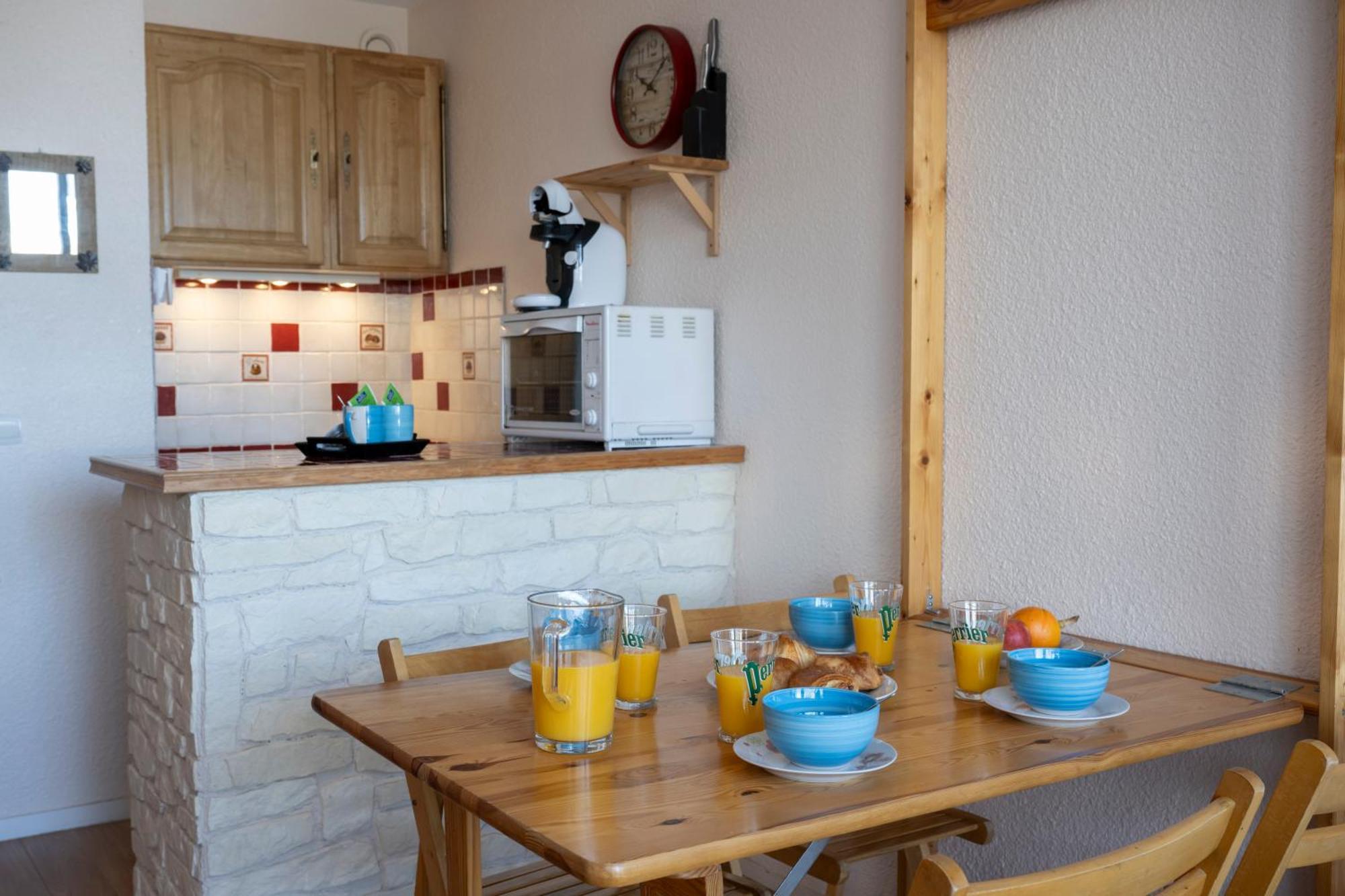 Doux Crepuscule - Au Bord Des Pistes - Parking Apartment Enchastrayes Екстериор снимка