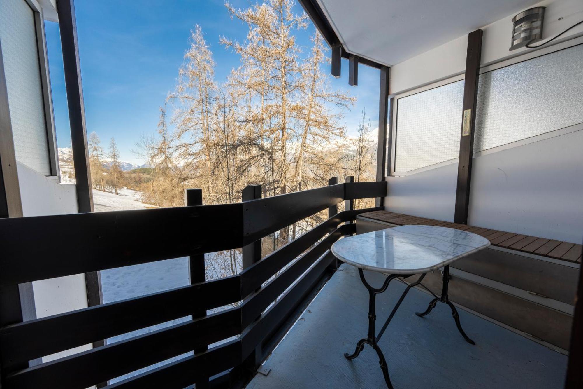 Doux Crepuscule - Au Bord Des Pistes - Parking Apartment Enchastrayes Екстериор снимка